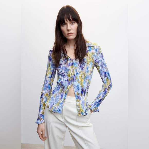 MNG Mango Moldova Printed Shirred Women's Satin Floral Shirt Size 6 Long Sleeves - Picture 1 of 11